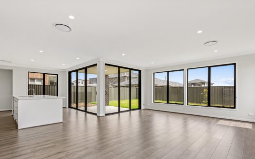 52 Bolwarra Drive, Marsden Park NSW 2765