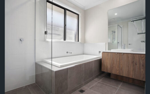 12 Battersby Avenue Oran Park 2570