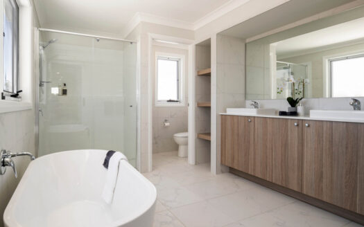 79 Red Gables Road, Box Hill NSW 2765